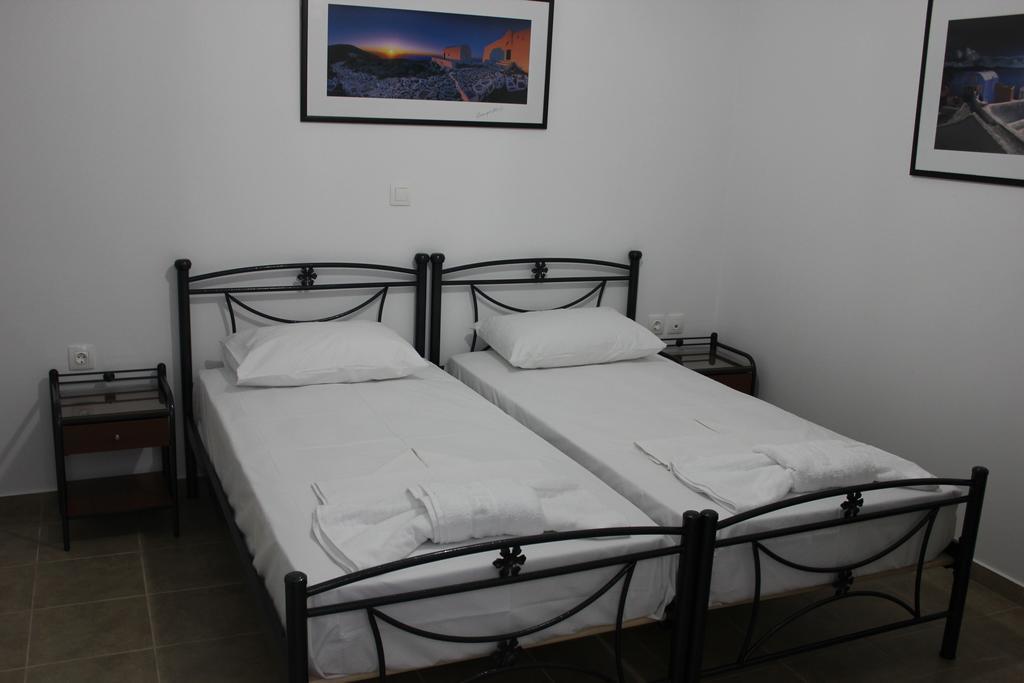 Casaprimavera Katapola Room photo